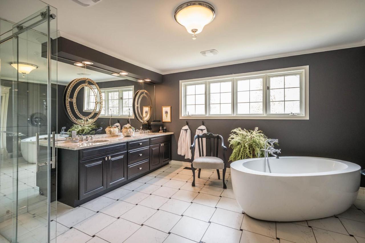 Tailwinds B&B Erin Luaran gambar